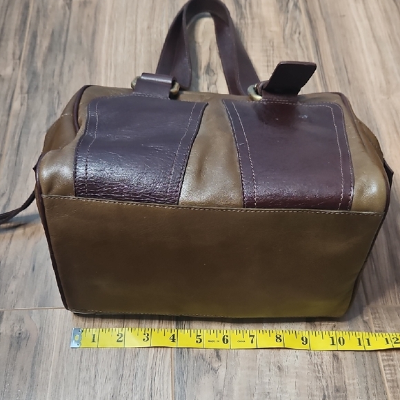 dulce Two Tone Brown Women's Brazalian Leather Handbag - Picture 6 of 17